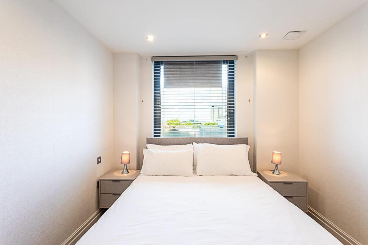 Convenient Urban Pad In Paddington Apartment ลอนดอน ภายนอก รูปภาพ