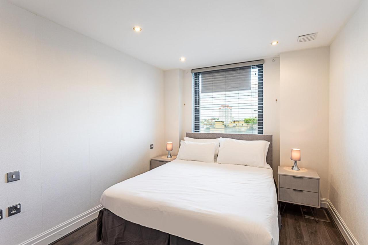 Convenient Urban Pad In Paddington Apartment ลอนดอน ภายนอก รูปภาพ